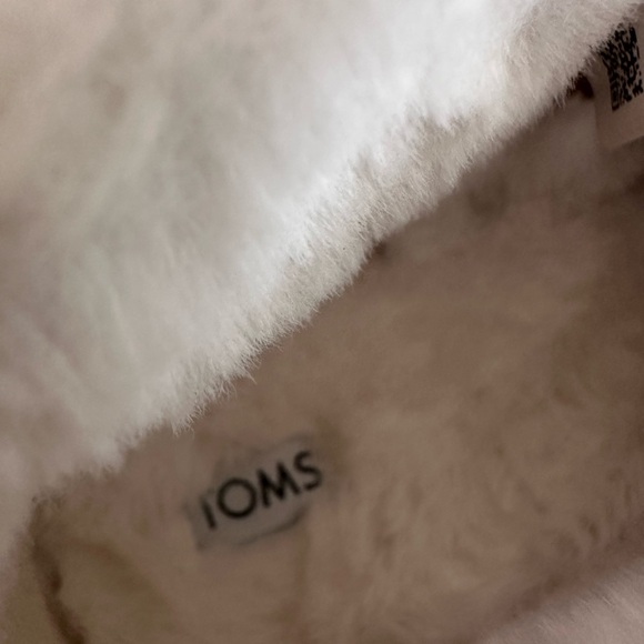 TOMS Tan Suede Leather Faux Fur Lining Cozy Ankle Booties Women’s 9 - Picture 9 of 11